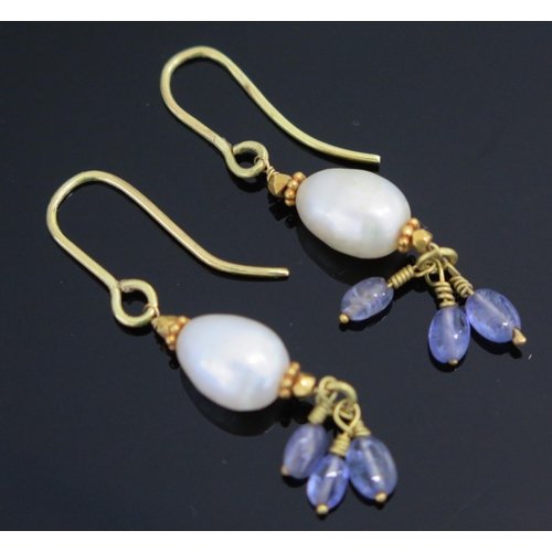 303 - A Pair of Fresh Water Pearl Earrings with precious yellow metal fittings, 41.8mm drop 3.47g