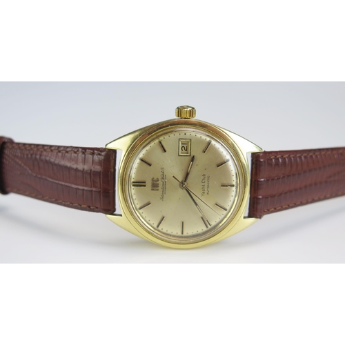 401 - An IWC Yacht Clun 18ct Gold Wristwatch, the 36mm case with date aperture and subsidiary seconds hand... 