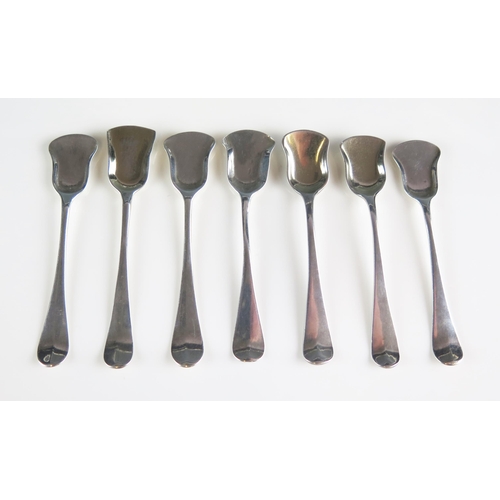 516 - Seven assorted silver ice cream spoons, various makers and dates, 8.5cm long, 46gms, 1.51ozs