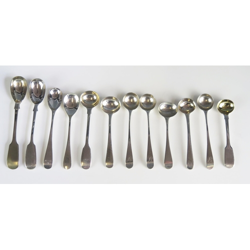 523 - A mixed collection of assorted silver mustard and salt spoons, various makers and dates, total weigh... 