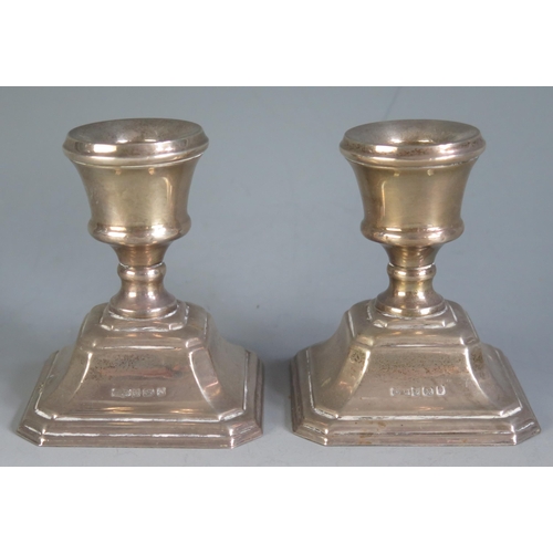 668 - A pair of Elizabeth II silver desk candlesticks, maker Harrison Brothers & Howson Ltd, Birmingham, 1... 