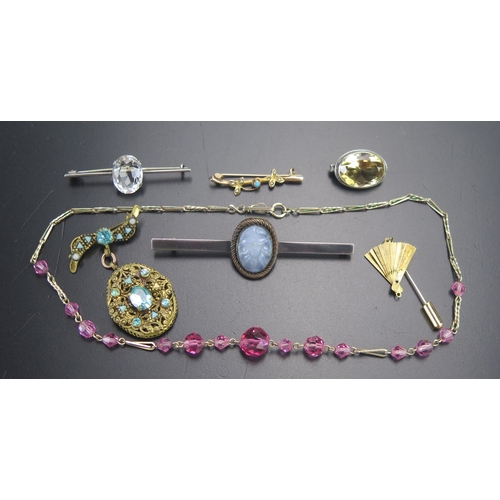 70 - A 9ct Gold, Turquoise and Seed Pearl Brooch (1.53g), three hardstone mounted brooches and costume je... 