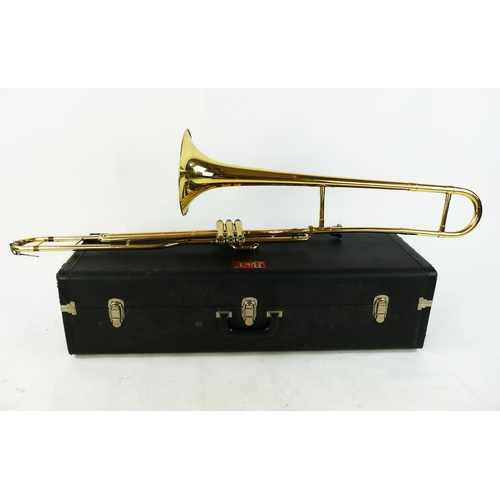 1226 - Bach USA Valve Trombone with Vincent Bach 7C Mouthpiece in Bach branded hard case