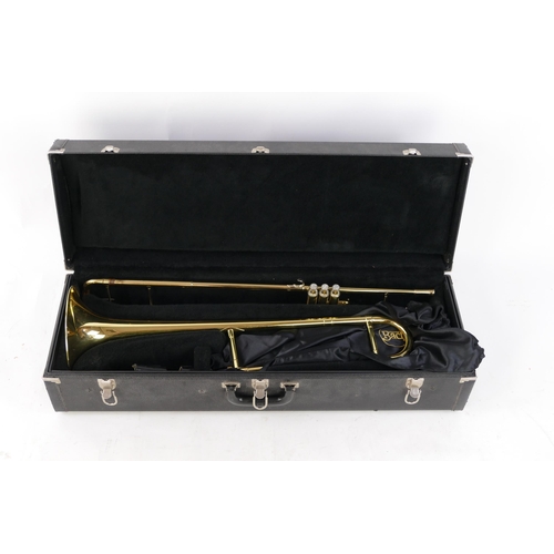 1226 - Bach USA Valve Trombone with Vincent Bach 7C Mouthpiece in Bach branded hard case