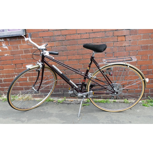 1271 - Raleigh Misty Ladies Road Bicycle - very good and ready to be used