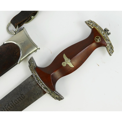 1364 - A Third Reich period SA honour dagger, with 22cm etched blade by F.ED. Ohilger, Soligen, having a wo... 