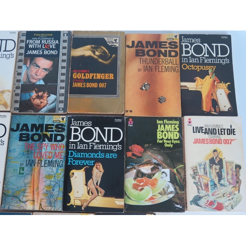 1409 - FLEMING (Ian), assorted James Bond paperbacks including Dr No, Thunderball, Moonraker, Gold Finger a... 