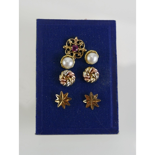 104 - A Pair of 9ct Gold Studs (hallmarked), a pair of 9ct gold tricolour gold studs, pair of 9ct and cult... 