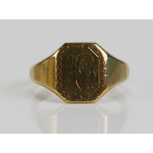 105 - A 9ct Gold Signet Ring engraved with the initials RJB, size S, 4.13g