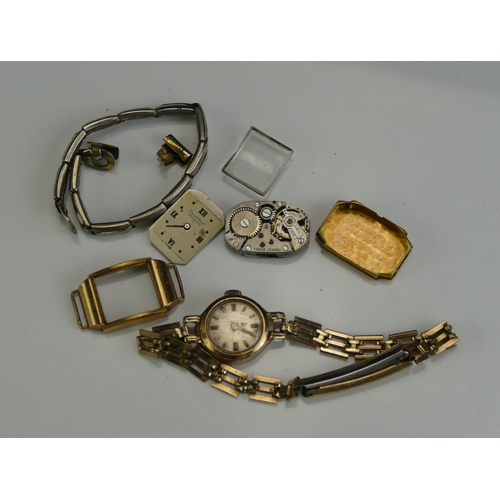 189 - An 18K Gold Ladies Watch (3.41g) and a 9ct gold ladies watch. Both A/F