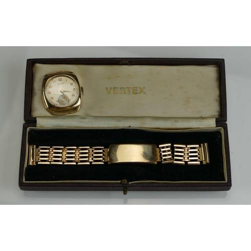 190 - A VERTEX Gent's 9ct Gold Presentation Wristwatch, running