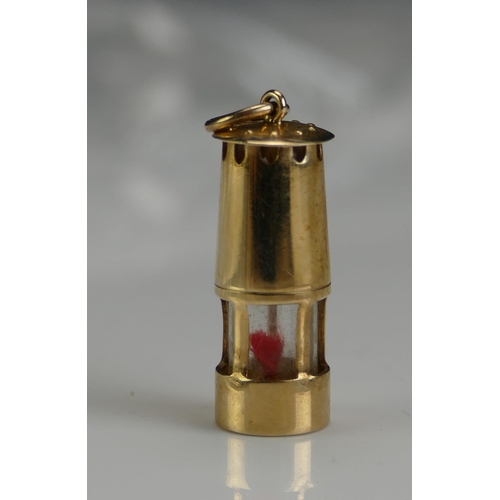 192 - A 9ct Gold Miner's Safety Lamp Charm, 2.39g