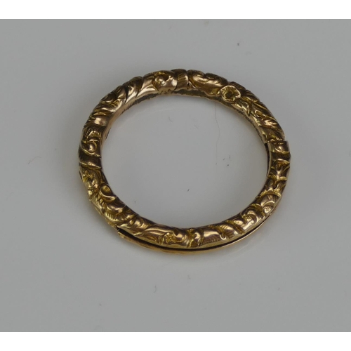 212 - An Antique High Carat Precious Yellow Metal Jump Ring, 21.2mm diam., KEE tests as 15ct, 3.16g.  UNLE... 