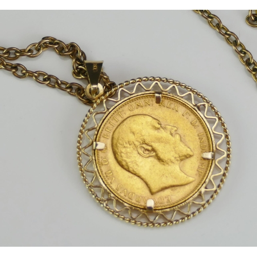 268 - A 1908 Gold Sovereign in a 9K gold mount, 10g and on a plated chain