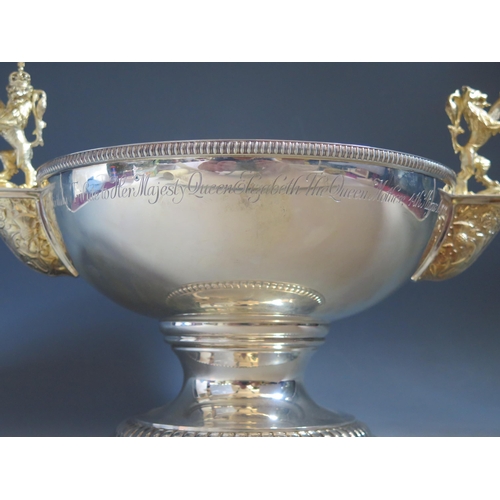 653 - An Elizabeth II  modern parcel-gilt silver commemorative two-handled rose bowl,
by Garrard and Co, L... 