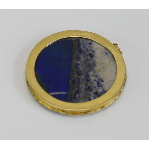 98 - An 18ct Gold Mounted Lapis Lazuli Pendant, 45mm diam., hallmarked, 27g