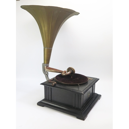 1558 - An HMV style table top wind-up gramophone, with flared horn.