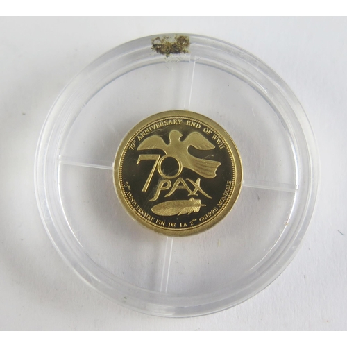 101 - 2015 Gold Proof 70th Anniversary End of WWII History of Britain 0.5g of .585 gold