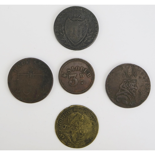 279 - A New Inn Bladford W. Sloper 3d Token, Louis XIV Rechenpfennig token and three others