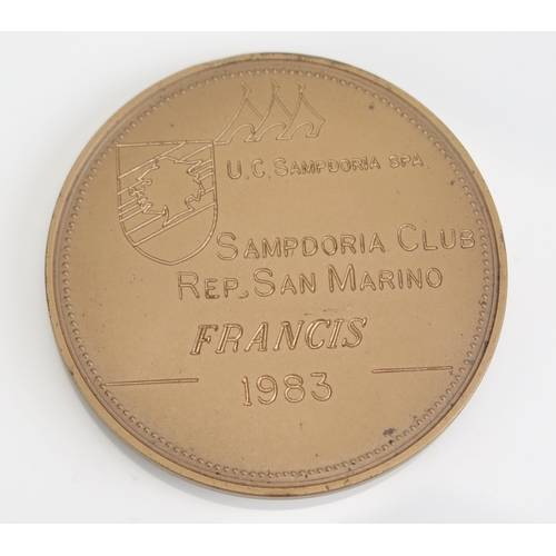 25 - A Republic of San Marino bronze medallion, obverse San Marino crest, obverse inscribed “U C Sampdori... 