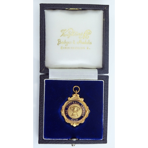 30 - A Football League Cup winners medal 1990-91 in 9ct gold and enamel, inscribed “Winners 1990-91”, 13.... 