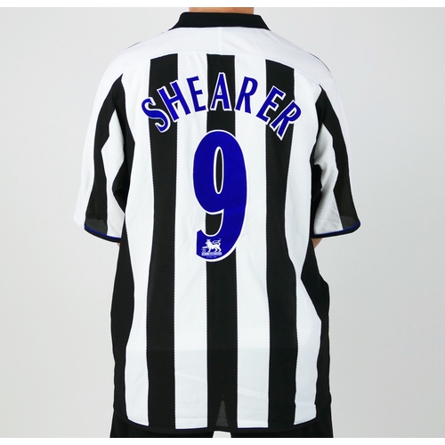 70 - A Newcastle United shirt 2003-05 seasons by Adidas, signed by Alan Shearer. 
Possible game worn shir... 