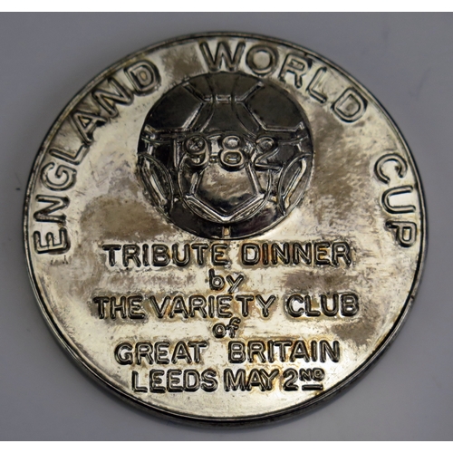 93 - An England World Cup Tribute Dinner medallion, 1982, by The Variety Club of Great Britain, Leeds, Ma... 