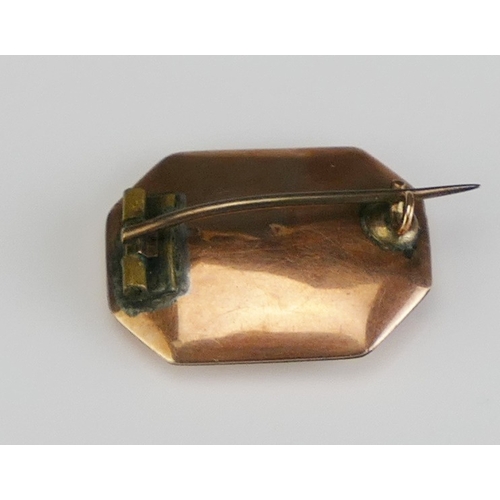 201 - A Georgian Precious Yellow Metal Memorial Brooch containing woven locks of hair, 24.318.9mm, KEE tes... 