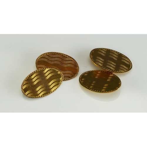 31 - A Pair of Antique 9ct Gold Cufflinks with engraved wavy decoration, Birmingham 1915, 5.26g