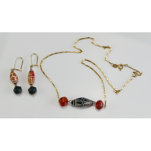 48 - A 9ct Gold, Dzi Bead and Agate Necklace (44cm, 17.25