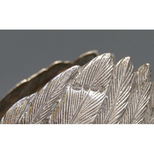 524 - A continental silver table centrepiece in the form of a swan, bears import marks for London 1963, wi... 