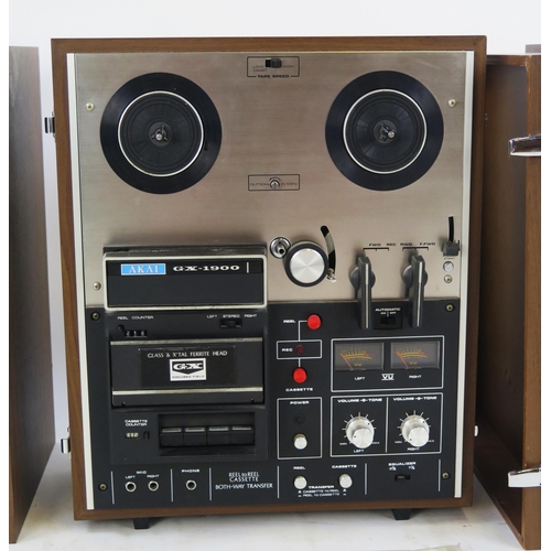 2070 - Akai GX-1900 Reel To Reel Cassette with pair of Akai SW-35 Speakers and reels