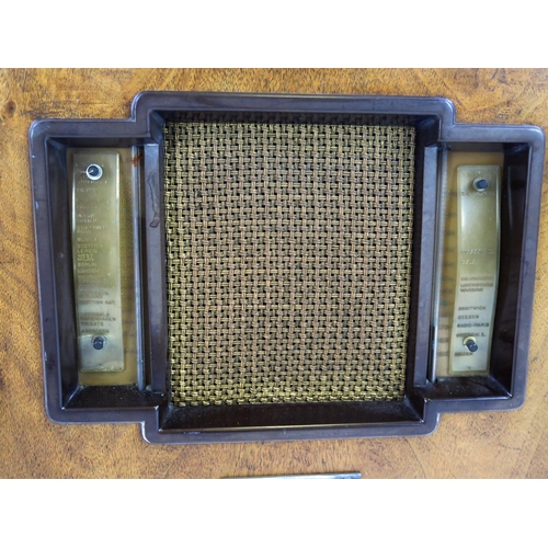 2077 - Cossor Model 364 Mains Receiver Valve Radio