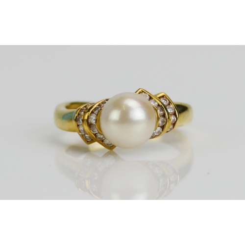 101 - A MIKIMOTO 18CT Gold, Cultured Pearl and Diamond Ring with certificate, size N.5, stamped 18ct, 5.18... 