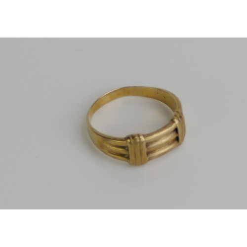 165 - A 9ct Gold Gent's Ring, size X, 5.76g