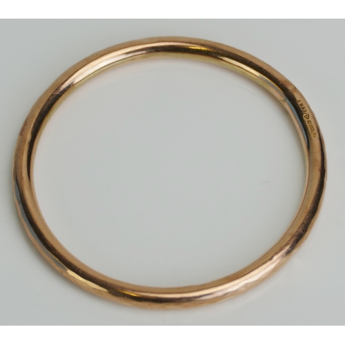 70 - An Antique 9ct Gold Bangle, c. 73mm inner diam., Chester 1924, 12.4g