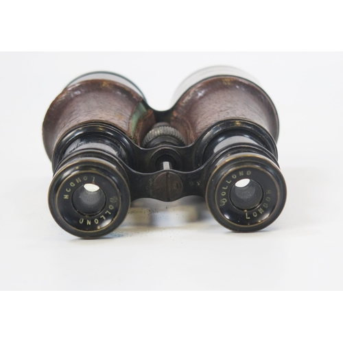 1799 - A pair of field glasses by Dolland