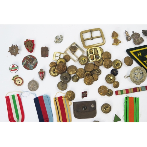 1806 - Five World War II medals including War Medal, Defence Medal, Africa Star, 1939-45 Star, Italy Star, ... 