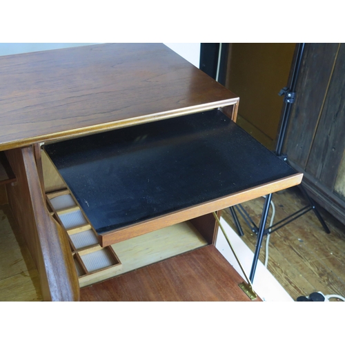 830 - A MacIntosh Teak Longboy Sideboard, 202(l)x77(h)x48.5(d)cm