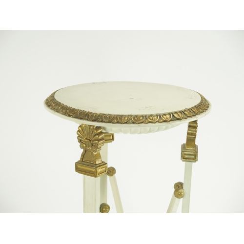 855 - A Gilt and White Painted Wooden Aspidistra Stand