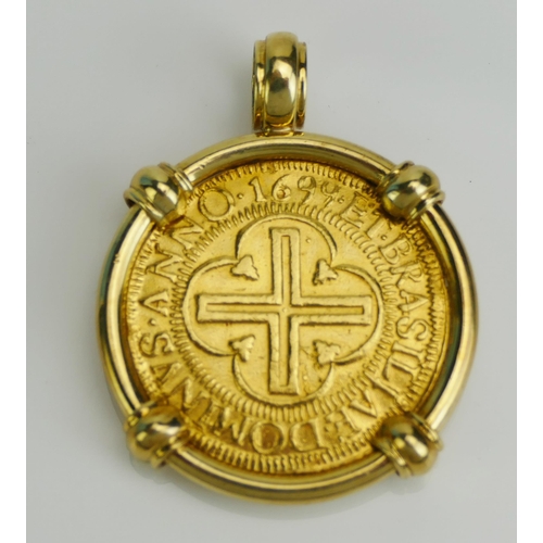 119 - A Brazil 4000 Reis Coin Dated 1699 and in an 18K Pendant Mount, 18.67g gross. Sold with certificate