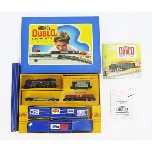 1329 - Hornby Dublo EDG18 Electric Goods Train Set with Class 4MT Tank Good Loco with various wagons, flat ... 