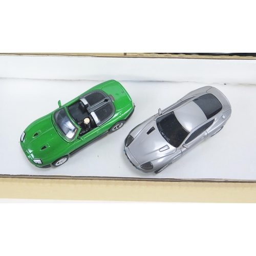 1351 - Carrera James Bond 007 Die Another Day Slot Car Set, 1:43 Scale - mint or very near to, appears unus... 