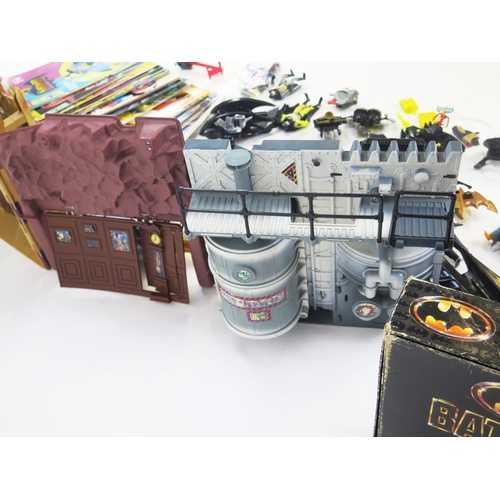 1370 - Batman DC Comics Vintage Toys Collection including figures, Wayne Manor, vehicles, accessories, comi... 