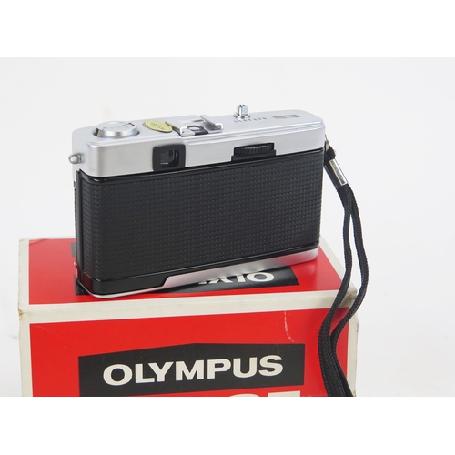 1403 - Olympus Trip 35 with D Zuiko F 2.8 f/40mm, boxed