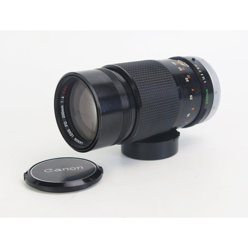 1436 - Canon FD 200mm f/4 SSC Camera Lens, serial no. 292978 in case