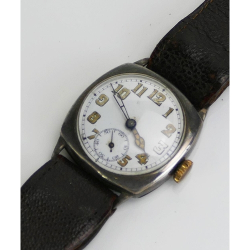 209 - A Gent's Silver Cased Wristwatch with UNO 15 jewel movement, Glasgow 1924 import marks. Running