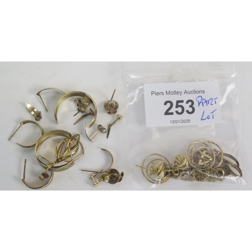 253 - 9ct Gold Earrings (3.26g), odd 9ct Gold Jewellery (4.96g) and costume jewellery including silver