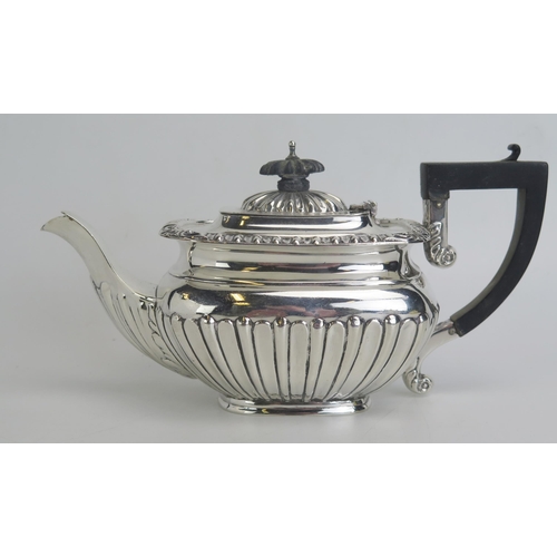 519 - An Edward VII silver bachelors teapot, maker CH possibly Charles Homer, Birmingham, 1905, 432gms, 13... 