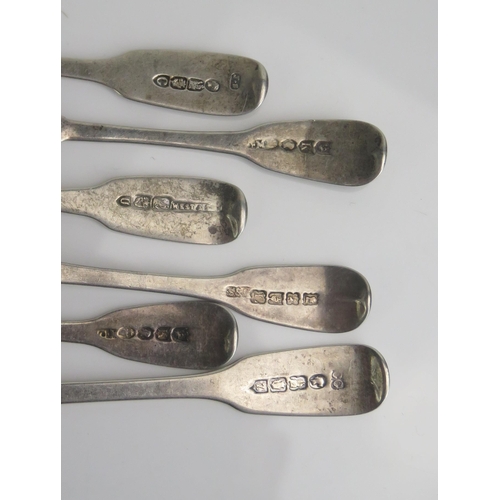 559 - Six assorted silver mustard spoons, various makers and dates, all crested, 55gms, 1.79ozs